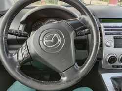 Silber Gebraucht 2006 Mazda 5 Van / Kleinbus | 999 €