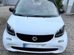Weiß Gebraucht 2018 Smart ForTwo Coupé Passion Coupé | 12.500 € (Fairer Preis)