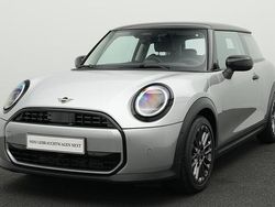 Grau Gebraucht 2024 Mini Cooper Classic Kleinwagen | 25.184 € (Fairer Preis)
