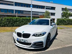 Weiß Gebraucht 2025 BMW M240 M Sport Coupé | 29.999 €