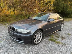 Grau Gebraucht 2005 BMW 318 M Sport Coupé | 4.999 €