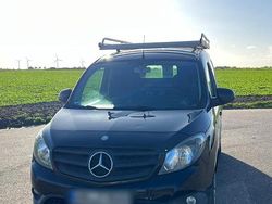 Schwarz Gebraucht 2015 Mercedes Citan 111 Limousine | 6.190 € (Guter Preis)