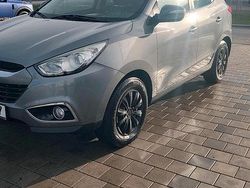 Grau Gebraucht 2012 Hyundai ix35 Edition SUV | 7.000 € (Teuer)