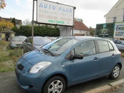 Blau Gebraucht 2008 Toyota Yaris Kleinwagen | 2.500 € (Etwas zu teuer)