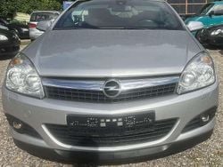 Silber Gebraucht 2009 Opel Astra Cabriolet Cabrio | 2.950 € (Guter Preis)