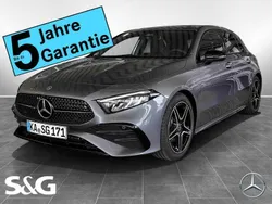 Metalliclack mountaingrau Gebraucht 2025 Mercedes A200 AMG Limousine | 43.999 €