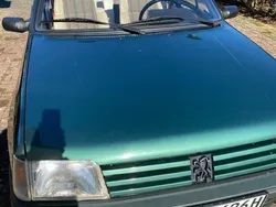 Peugeot 205
