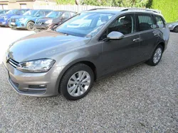 Grau Gebraucht 2016 VW Golf VII Comfortline Kombi | 12.950 € (Fairer Preis)