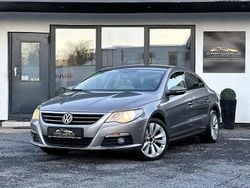 Braun Gebraucht 2011 VW Passat Basis Limousine | 4.599 € (Guter Preis)