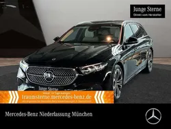 Schwarz Gebraucht 2024 Mercedes E300 Avantgarde Limousine | 48.990 € (Guter Preis)