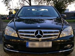 Schwarz Gebraucht 2009 Mercedes C200 Avantgarde Limousine | 8.500 € (Fairer Preis)