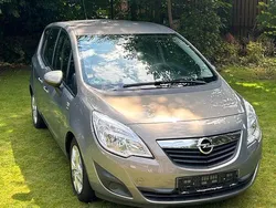 Braun Gebraucht 2013 Opel Meriva Active Van / Kleinbus | 5.700 € (Guter Preis)