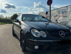 Schwarz Gebraucht 2002 Mercedes CLK240 Elegance Coupé | 7.500 €