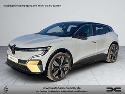 Rafalgrau, dach black pearls Gebraucht 2022 Renault Megane E-Tech Iconic Limousine | 28.470 €