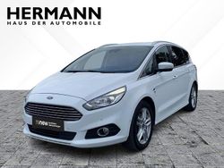 Weiß Gebraucht 2016 Ford S-MAX Titanium Van / Kleinbus | 15.410 € (Fairer Preis)