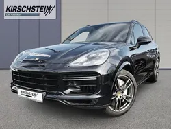 Schwarz Gebraucht 2018 Porsche Cayenne Turbo Chrono SUV | 61.990 € (Superpreis)