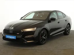 Schwarzmagic perleffekt Gebraucht 2021 Skoda Octavia RS SUV | 27.380 € (Fairer Preis)