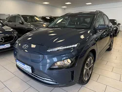 Blau teal blue / met Gebraucht 2021 Hyundai Kona Edition 30+ SUV | 15.850 € (Superpreis)