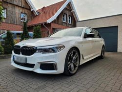 Weiß Gebraucht 2018 BMW M550 Shadowline Limousine | 26.990 € (Fairer Preis)