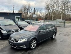 Grau Gebraucht 2014 VW Passat Business Kombi | 4.999 € (Guter Preis)