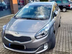 Silber Gebraucht 2014 Kia Carens Edition 7 Van / Kleinbus | 11.500 € (Teuer)
