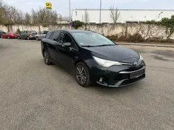 Blau Gebraucht 2016 Toyota Avensis Edition-S Kombi | 12.950 € (Guter Preis)