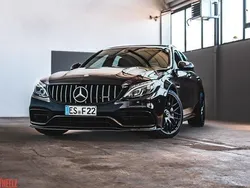 Mercedes C63 AMG