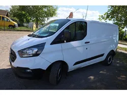 Weiß, weiß Gebraucht 2018 Ford Transit Custom | 10.600 €