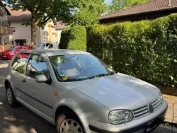 Grau Gebraucht 1998 VW Golf IV Limousine | 1.750 € (Fairer Preis)