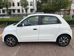 Weiß Gebraucht 2017 Renault Twingo Life Kleinwagen | 6.650 € (Guter Preis)