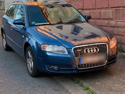 Blau Gebraucht 2005 Audi A4 Kombi | 1.200 € (Superpreis)