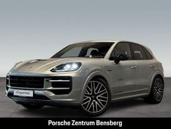 Silber Neu 2025 Porsche Cayenne S E-Hybrid Black Edition SUV | 161.583 € (Etwas zu teuer)