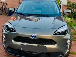 Andere farben Gebraucht 2022 Toyota Yaris Business Edition Limousine | 21.850 € (Teuer)