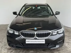 Schwarz Gebraucht 2022 BMW 320 Advantage Kombi | 26.498 € (Superpreis)