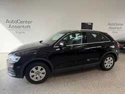 Schwarz Gebraucht 2015 Audi Q3 SUV | 9.500 € (Guter Preis)