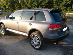 Grau Gebraucht 2004 VW Touareg Individual SUV | 16.299 €