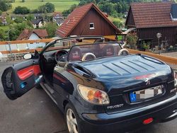 Schwarz Gebraucht 2004 Peugeot 206 CC Platinum Cabrio | 500 € (Superpreis)