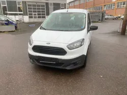 Weiß Gebraucht 2018 Ford Tourneo Courier S Van / Kleinbus | 4.500 € (Superpreis)