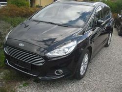 Schwarz Gebraucht 2017 Ford S-MAX Titanium Van / Kleinbus | 16.401 € (Guter Preis)