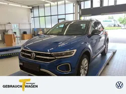 Blau Gebraucht 2024 VW T-Roc Style SUV | 26.490 € (Superpreis)