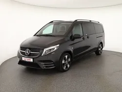 Andere Gebraucht 2019 Mercedes Vito AMG line Van / Kleinbus | 43.990 € (Teuer)