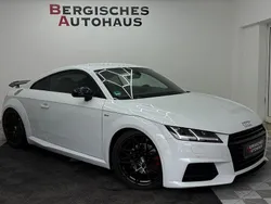 Weiß Gebraucht 2017 Audi TT Competition Coupé | 26.500 € (Fairer Preis)