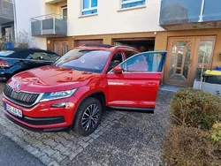 Rot Gebraucht 2020 Skoda Kodiaq SUV | 29.900 € (Teuer)