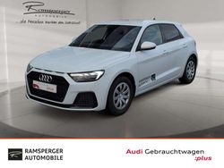 Gletscherweiß metallic Neu 2025 Audi A1 Advanced Plus Limousine | 30.480 € (Teuer)