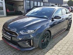 Grau Gebraucht 2021 Kia ProCeed Comfort Kleinwagen | 24.990 € (Fairer Preis)