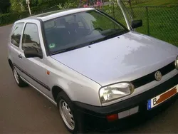 Silber Gebraucht 1994 VW Golf III Limousine | 2.950 €