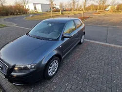 Grau Gebraucht 2007 Audi A3 Attraction Limousine | 4.650 € (Teuer)