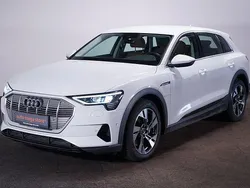 White metallic Gebraucht 2021 Audi e-tron SUV | 21.499 € (Guter Preis)