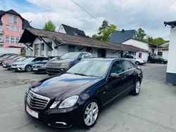 Braun Gebraucht 2010 Mercedes E350 Limousine | 12.990 € (Guter Preis)