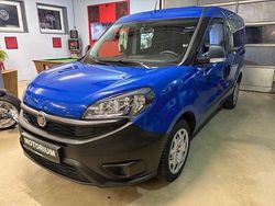 Colore esterno (blau) Gebraucht 2020 Fiat Doblò Basis Van / Kleinbus | 9.990 € (Teuer)